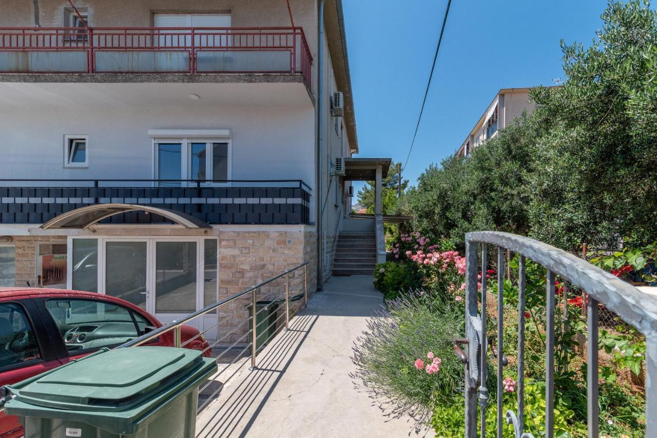 Apartman Galeb Trogir Exterior foto